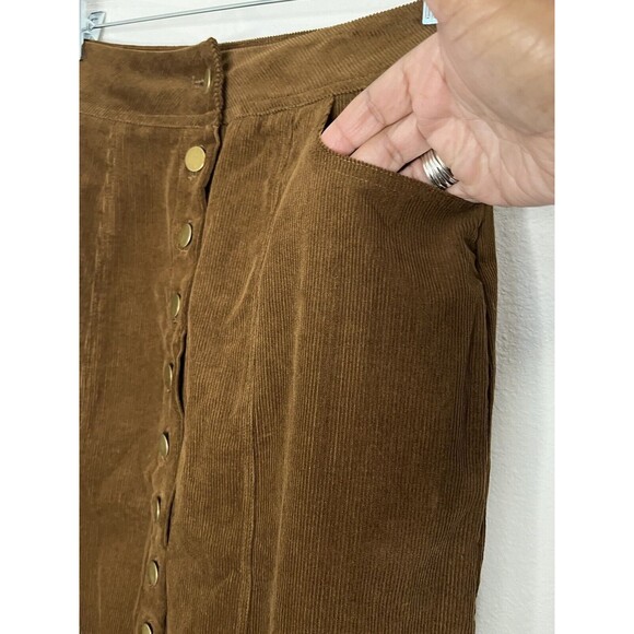 NWT Lulus Corduroy Midi Length Button Front Skirt Seasonal Feelings Brown Size S - Picture 10 of 13